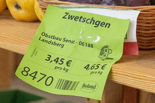 Preis-Schild im VG-Markt mit Preisen für Mitglieder und Nicht-Mitglieder