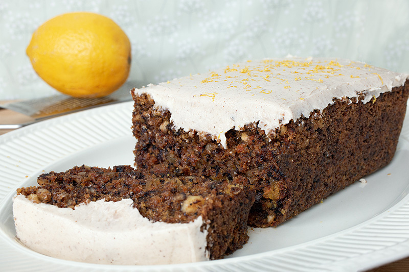 Möhrenkuchen mit Zimtfrosting vegan - VG Verbrauchergemeinschaft eG