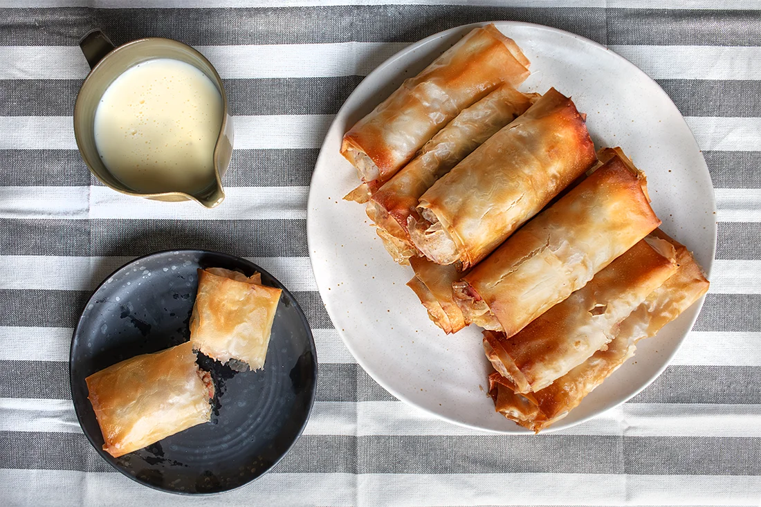 Mini-Apfelstrudel mit Vanillesauce