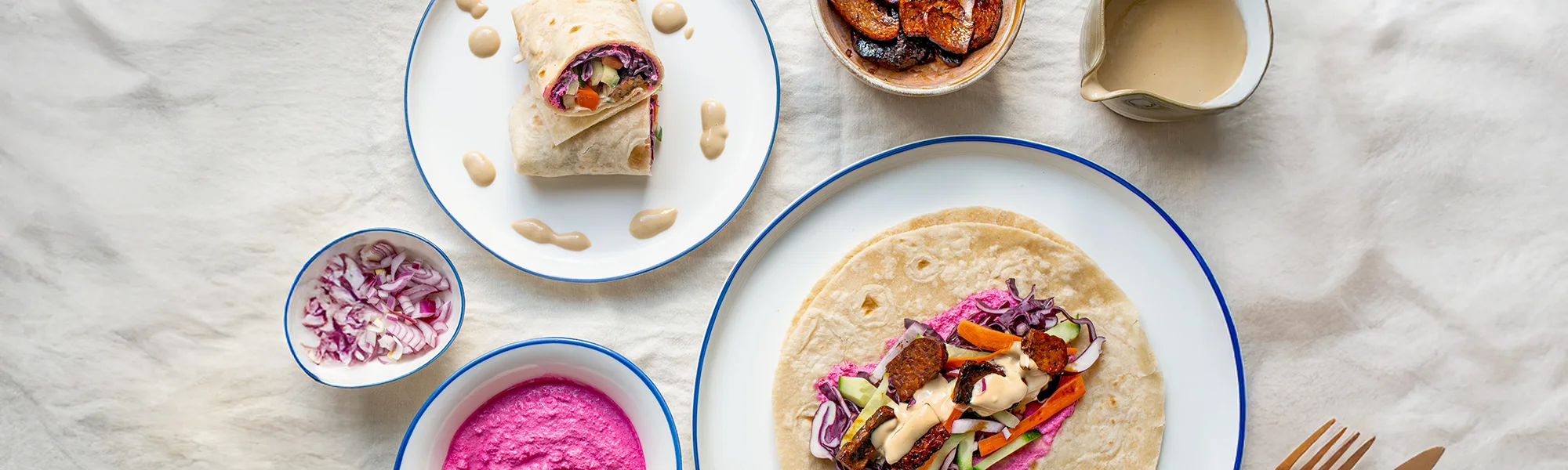 Wrap mit rote Bete Creme und Tempeh